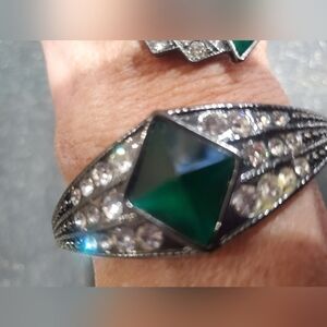 Avon Vintage-Inspired Teal Green & Rhinestone Jewelry Set – Excellent Condition